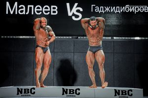 CLASSIC PHYSIQUE